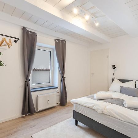 Terrace Apartment With 5 Rooms, Whirlpool And Bbq 아우크스부르크 외부 사진