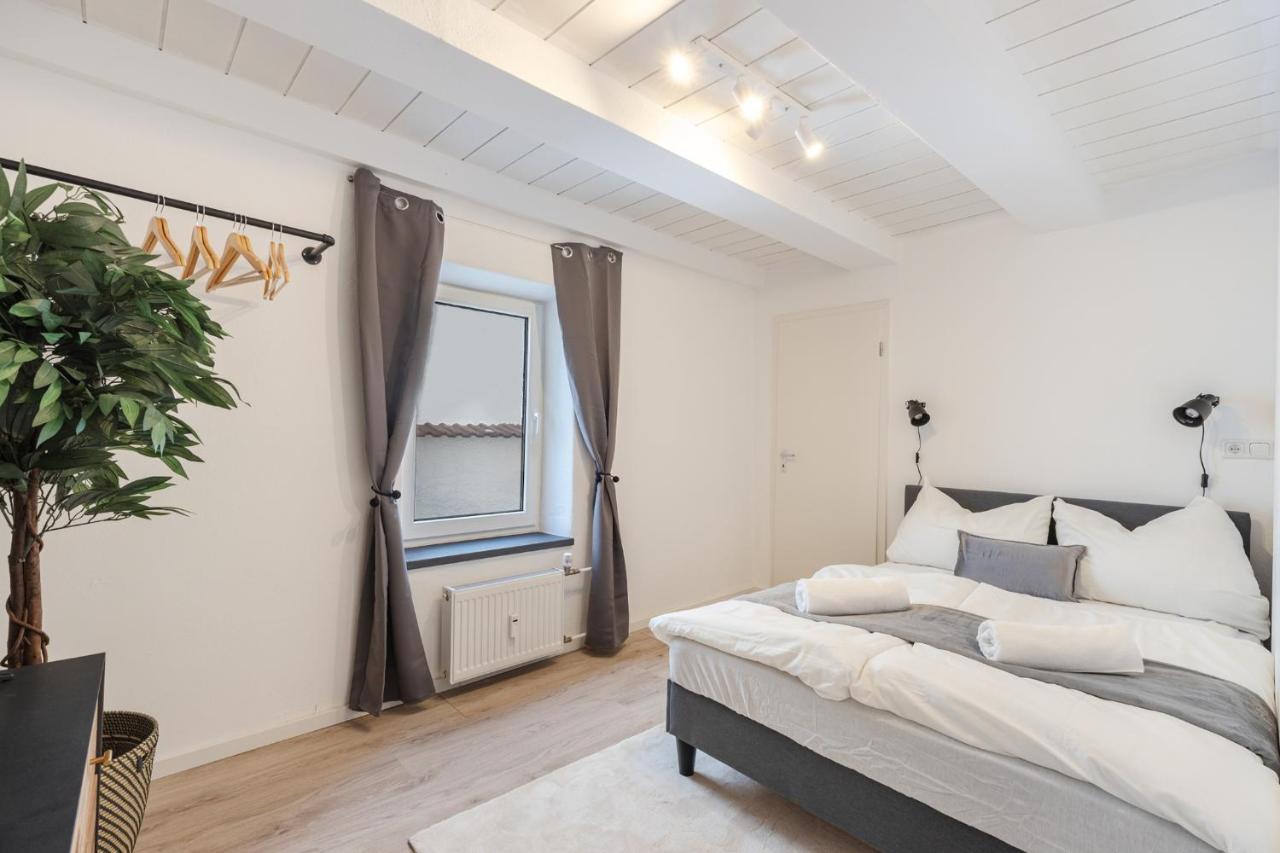 Terrace Apartment With 5 Rooms, Whirlpool And Bbq 아우크스부르크 외부 사진