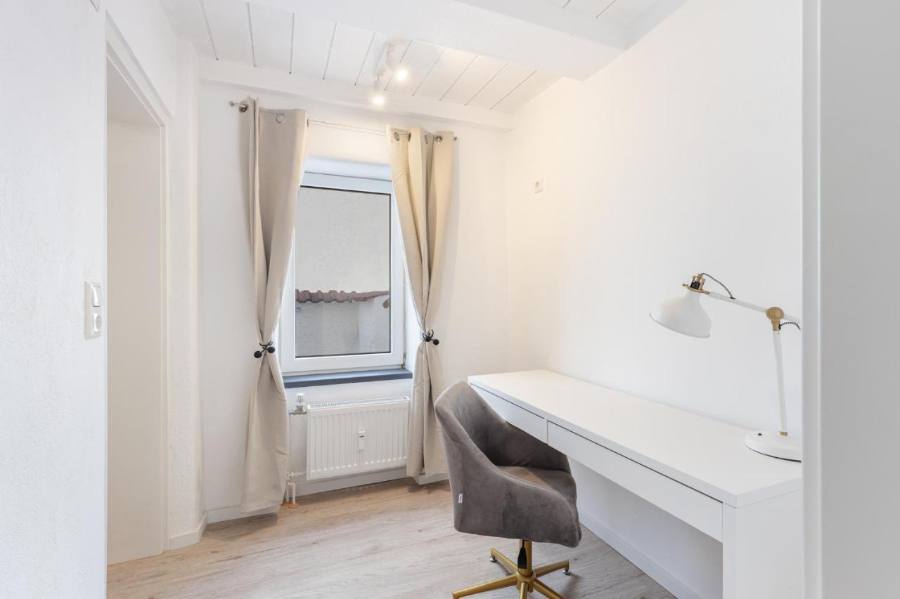Terrace Apartment With 5 Rooms, Whirlpool And Bbq 아우크스부르크 외부 사진